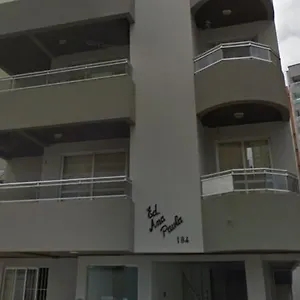 Poucos Passos Do Mar Apartamento